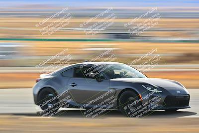 media/Dec-28-2024-Extreme Speed (Sat) [[dd5bc3b342]]/Red Group/Session 3 (Turns 11 and 12)/